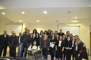 Στιγμιότυπο από αποφοίτηση 2017